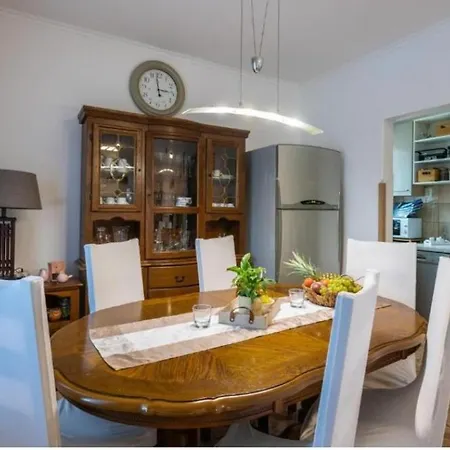 Villa House Pecina With Pool And Jacuzzi *