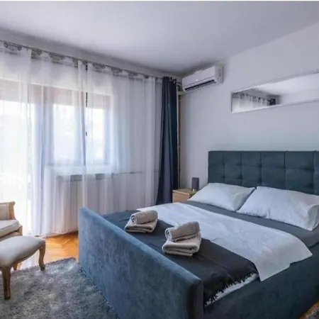 House Pecina With Pool And Jacuzzi Villa Sarići