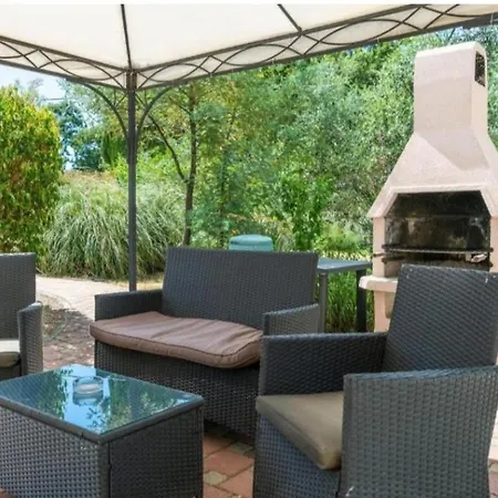 Villa House Pecina With Pool And Jacuzzi